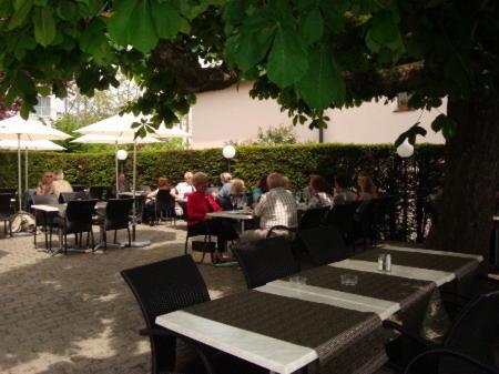 Hotel Ristorante Schloessli Meggen Ngoại thất bức ảnh